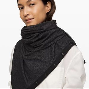 Vinyasa scarf rulu lululemon